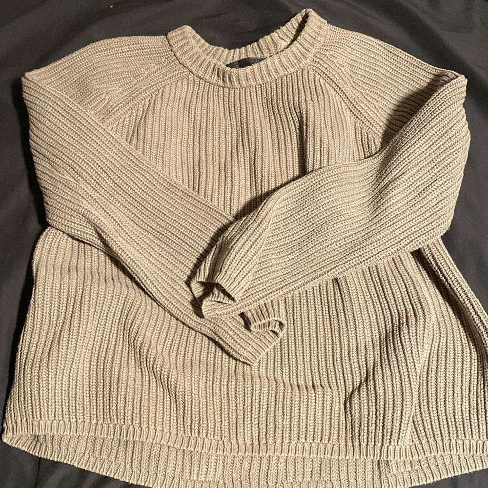 Jenni Kayne green sweater